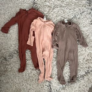 Kate Quinn bamboo zipper footie bundle!